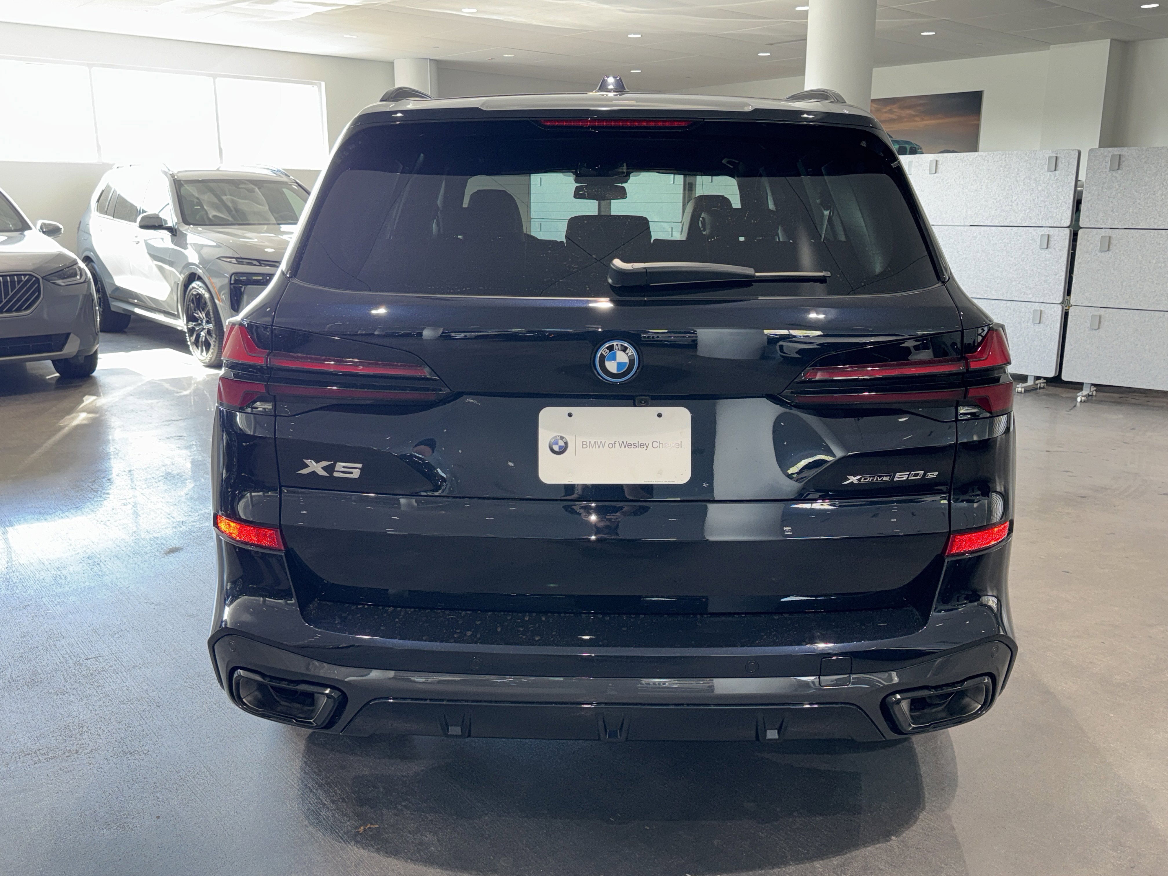 New 2026 BMW X5 xDrive50e w/ M Sport Package image 6