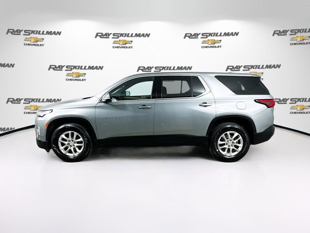 Used 2023 Chevrolet Traverse LS w/ Safety Package image 4