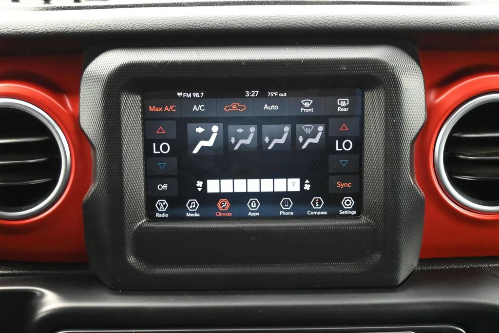 Used 2020 Jeep Gladiator Rubicon AWD/4WD image 11