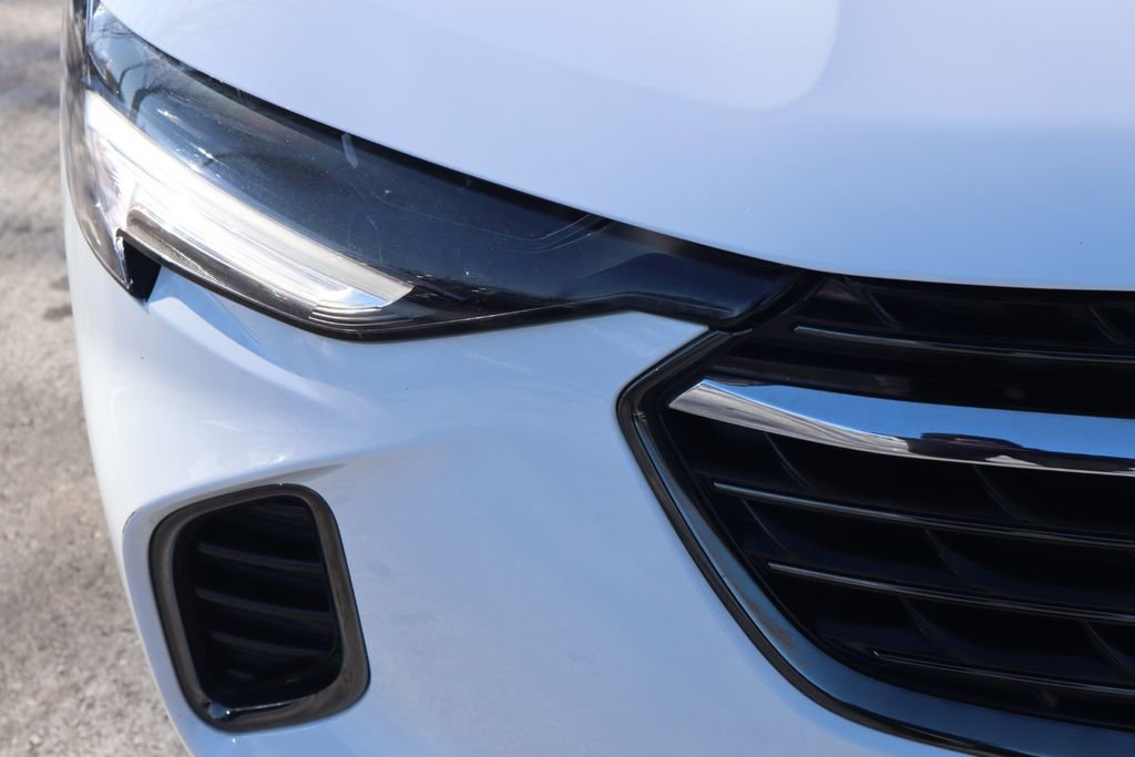 Certified 2023 Buick Envision Preferred w/ Sport Touring Package image 10