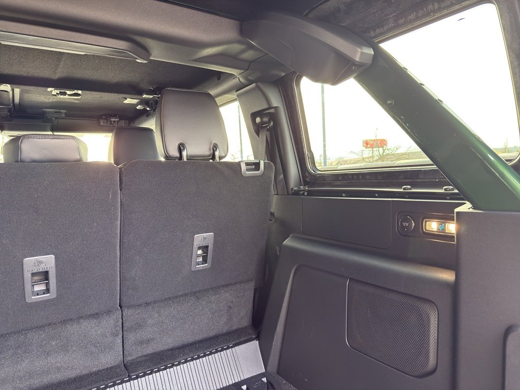 New 2025 Ford Bronco Outer Banks w/ Sasquatch Package AWD/4WD image 7