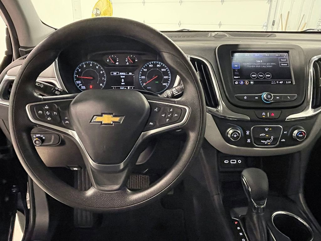 Used 2023 Chevrolet Equinox LS image 33