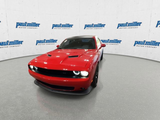 Used 2016 Dodge Challenger R/T Scat Pack w/ Leather Interior Group image 4