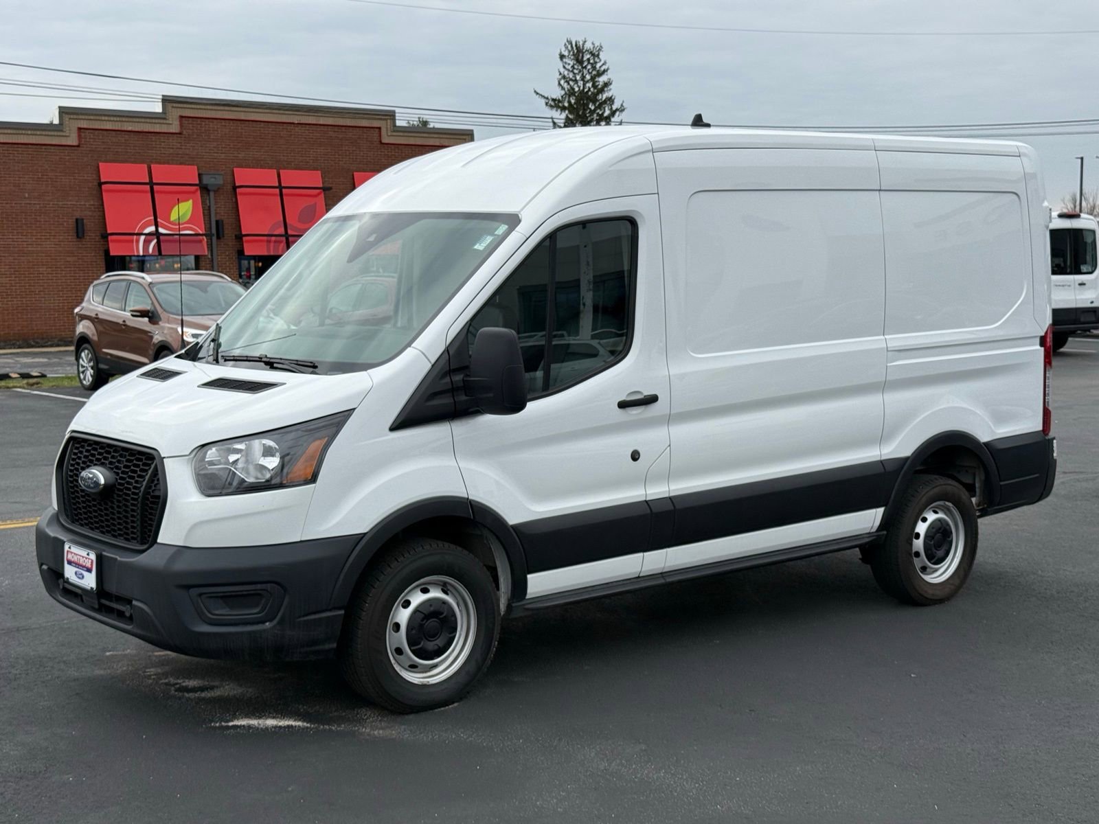 Used 2022 Ford Transit 250 Medium Roof image 7