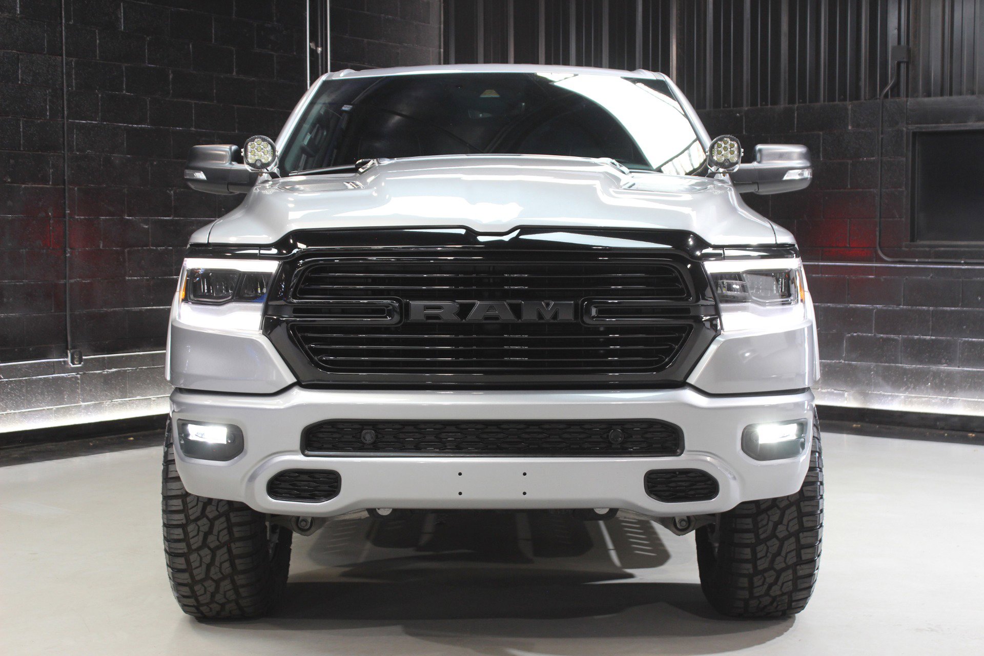 Used 2022 RAM 1500 Laramie image 8
