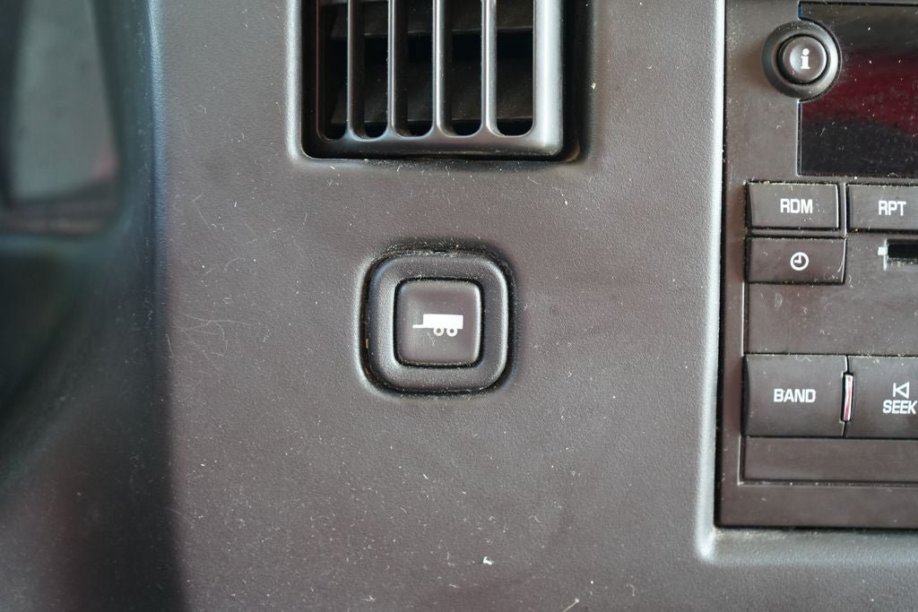 Used 2014 GMC Savana 3500 RWD image 14
