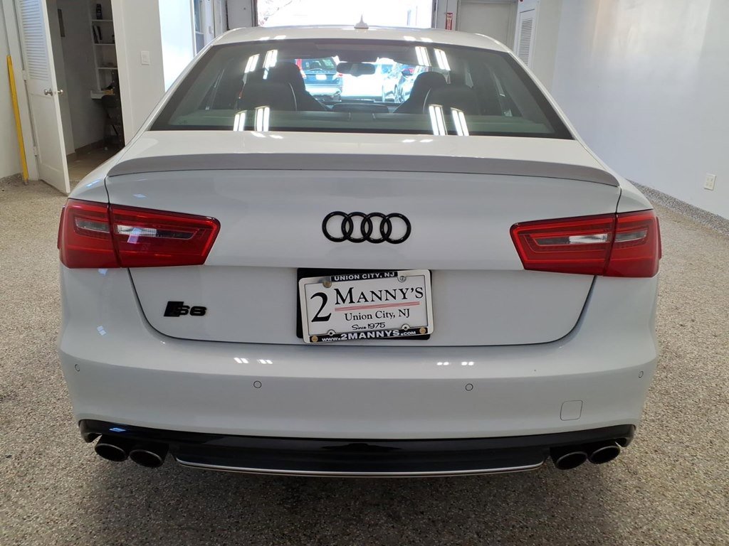 Used 2013 Audi S6 Prestige image 5