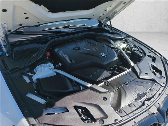 Used 2023 BMW 530i w/ Convenience Package RWD image 24
