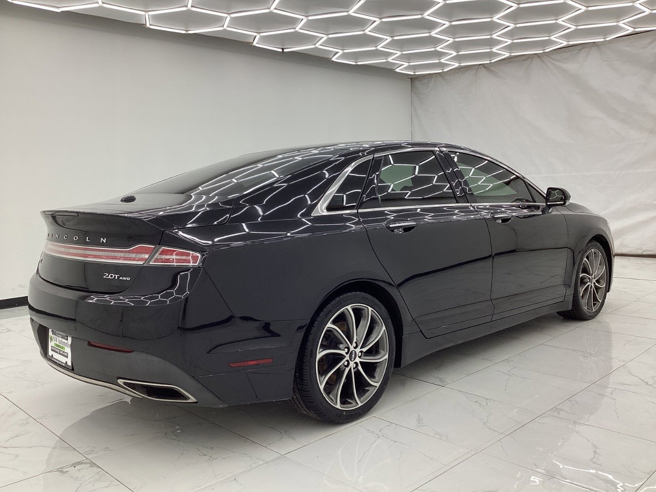 Used 2019 Lincoln MKZ Reserve w/ Reserve Plus Package AWD/4WD image 11