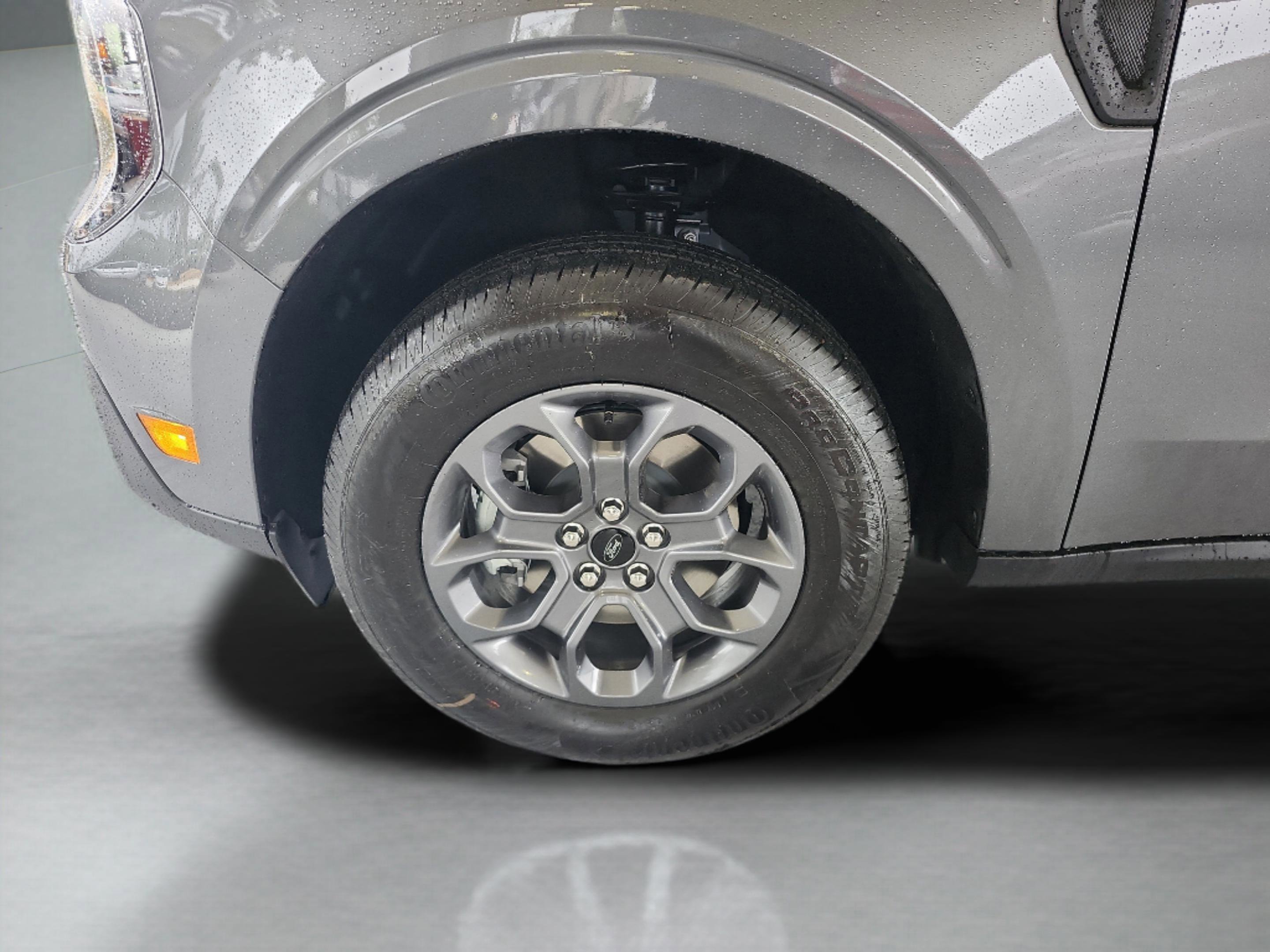 New 2026 Ford Maverick XLT w/ Equipment Group 301A image 9