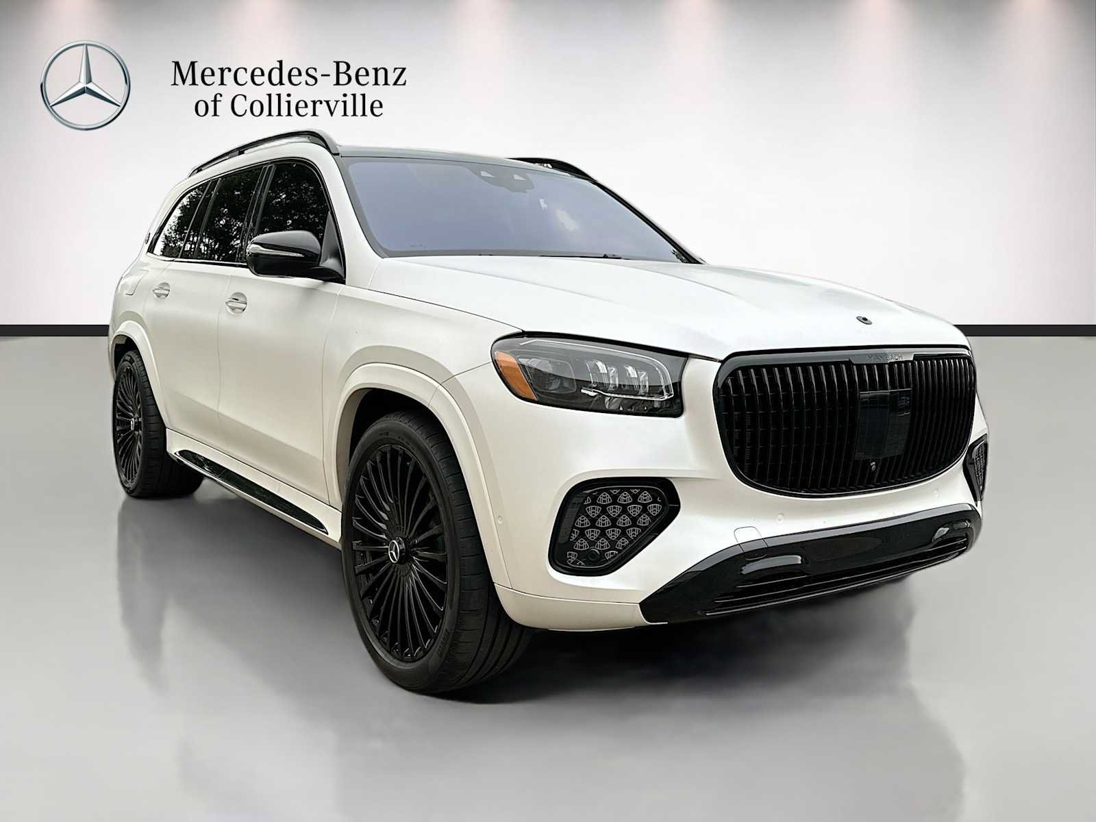 Used 2025 Mercedes-Benz Maybach GLS 600 4MATIC image 3