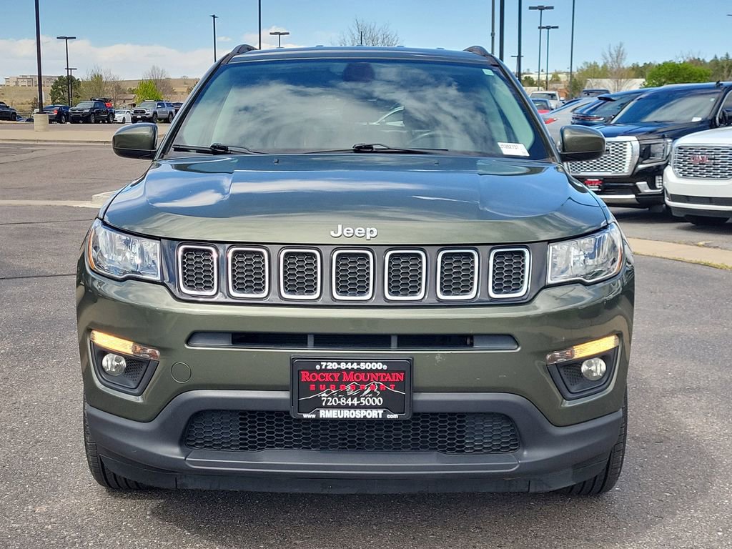 Used 2018 Jeep Compass Latitude w/ Cold Weather Group AWD/4WD image 8