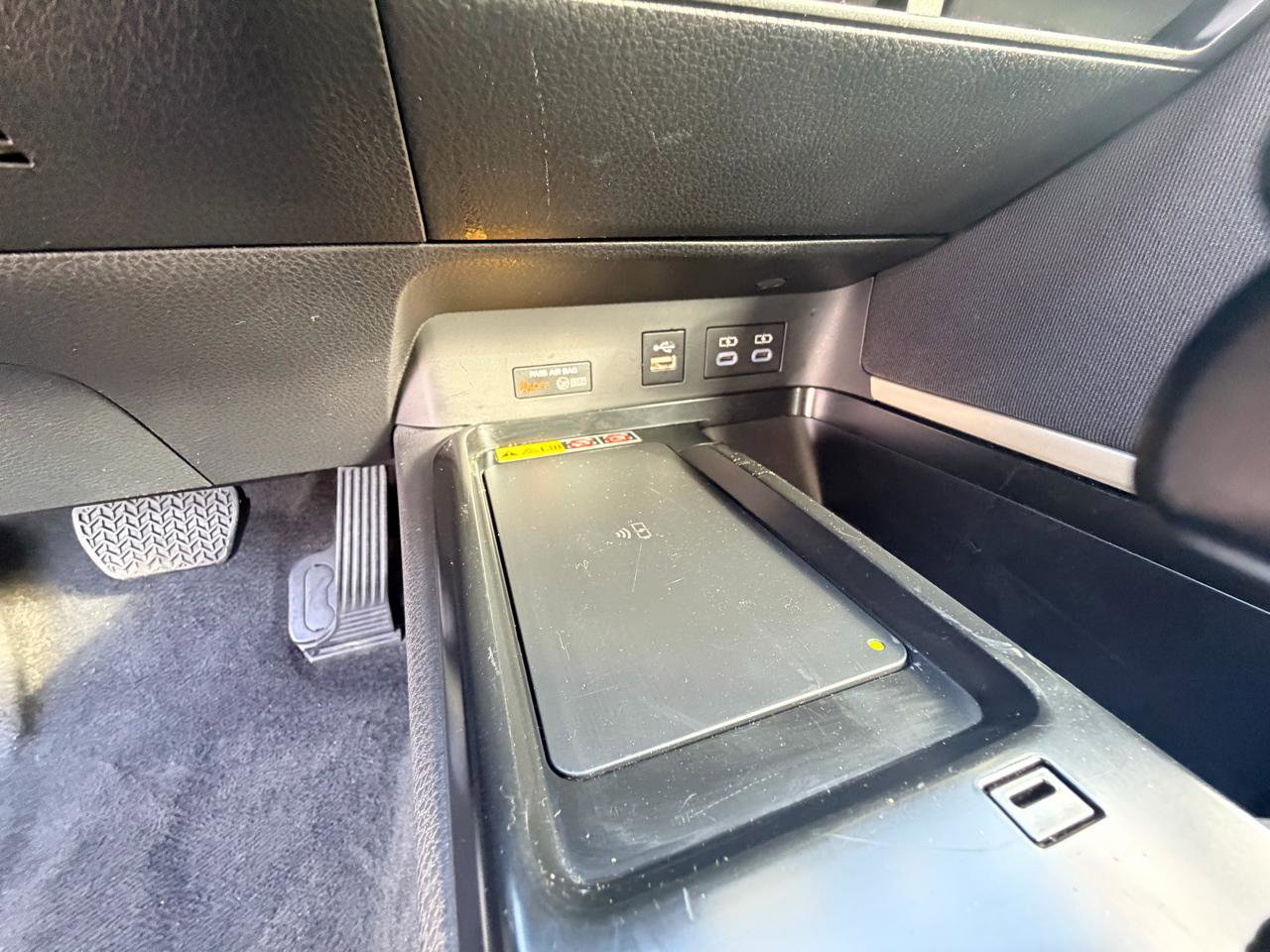 Used 2025 Toyota Camry LE FWD image 25