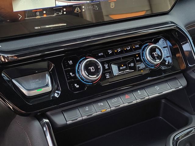 Used 2024 GMC Sierra 2500 AT4 w/ AT4 Premium Plus Package image 27