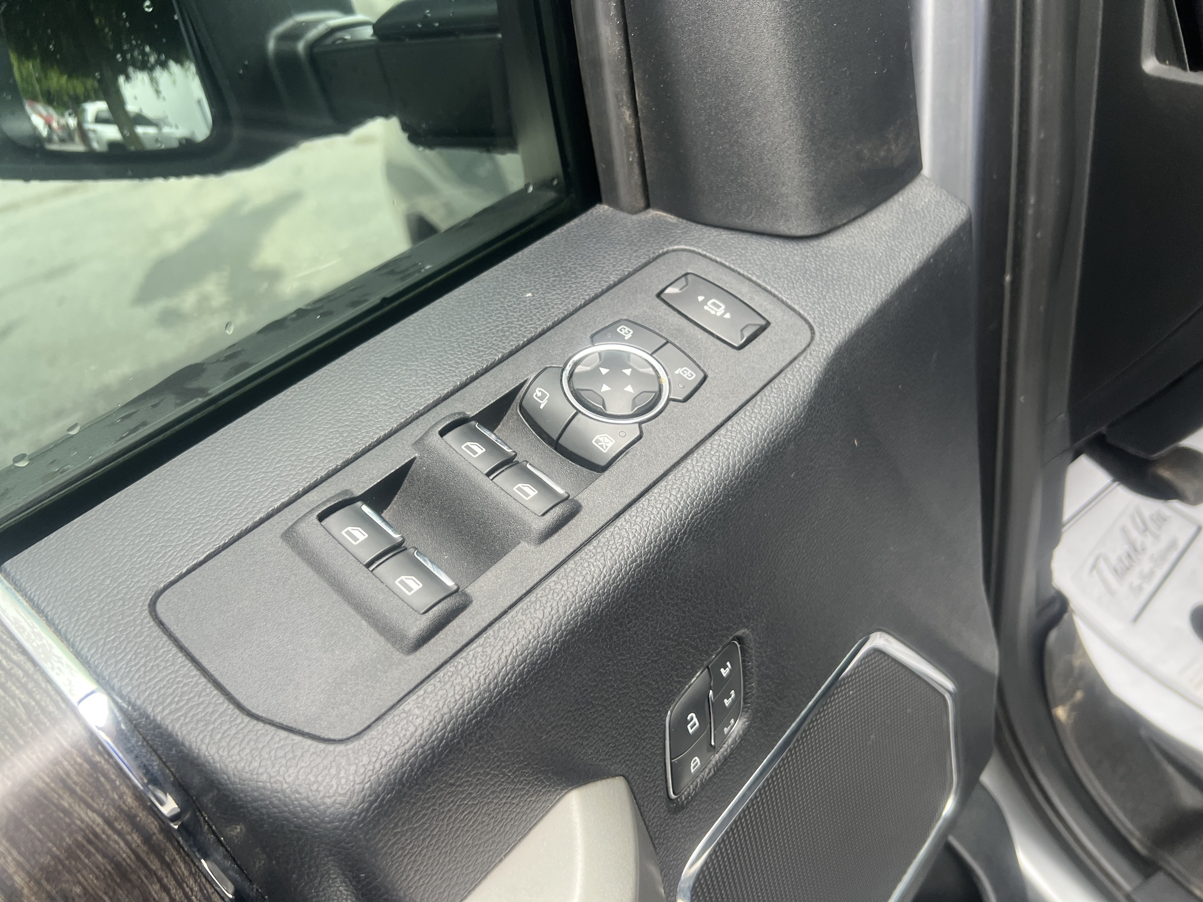 Used 2020 Ford F250 Lariat w/ Lariat Value Package AWD/4WD image 17