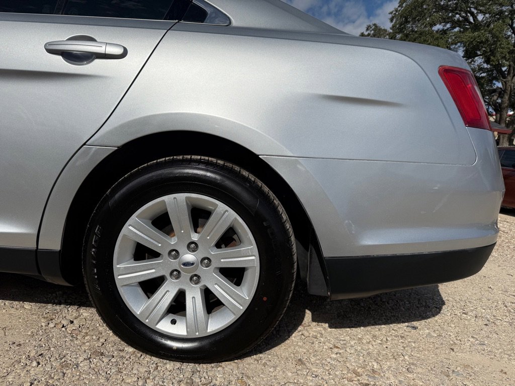 Used 2012 Ford Taurus SE image 30