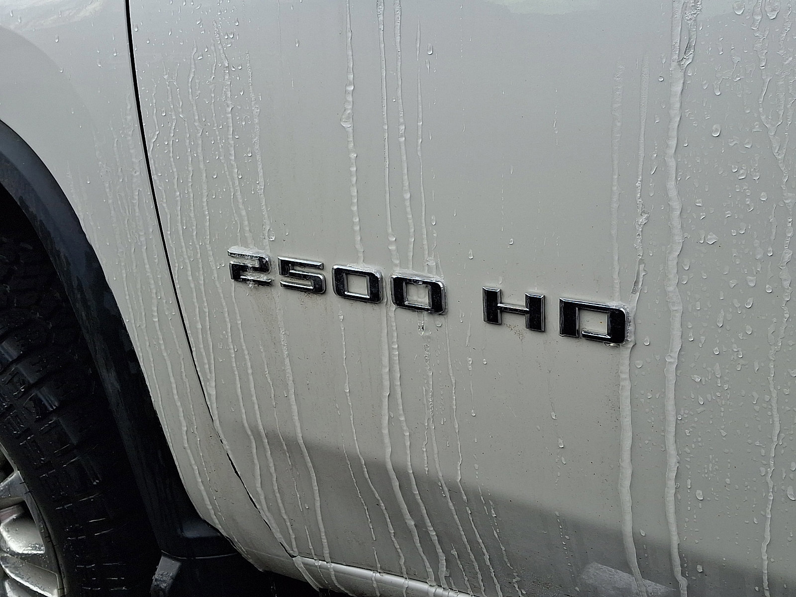 Used 2020 Chevrolet Silverado 2500 High Country w/ Z71 Off-Road Package image 4