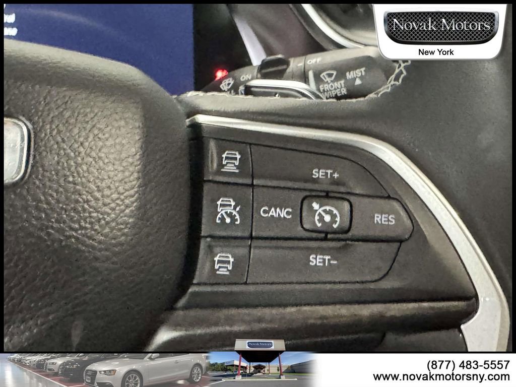 Used 2022 RAM 1500 Laramie image 18