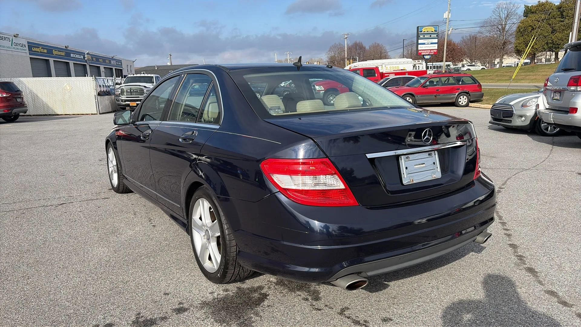 Used 2011 Mercedes-Benz C 300 4MATIC Sedan image 47