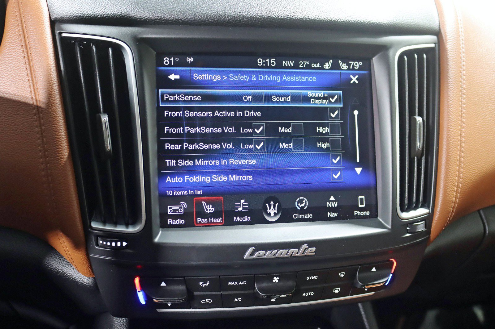 Used 2017 Maserati Levante S image 23