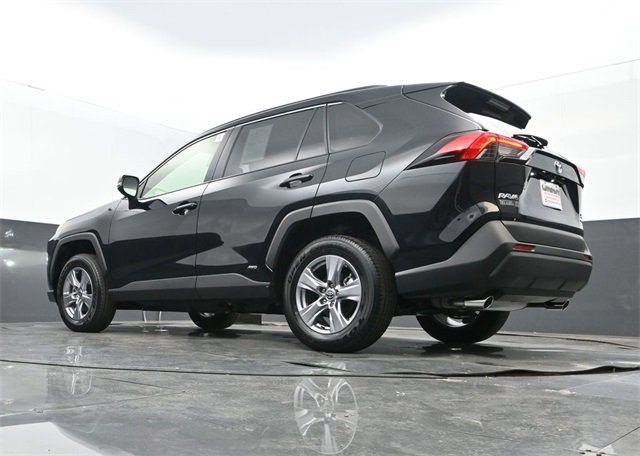 Used 2025 Toyota RAV4 XLE image 24