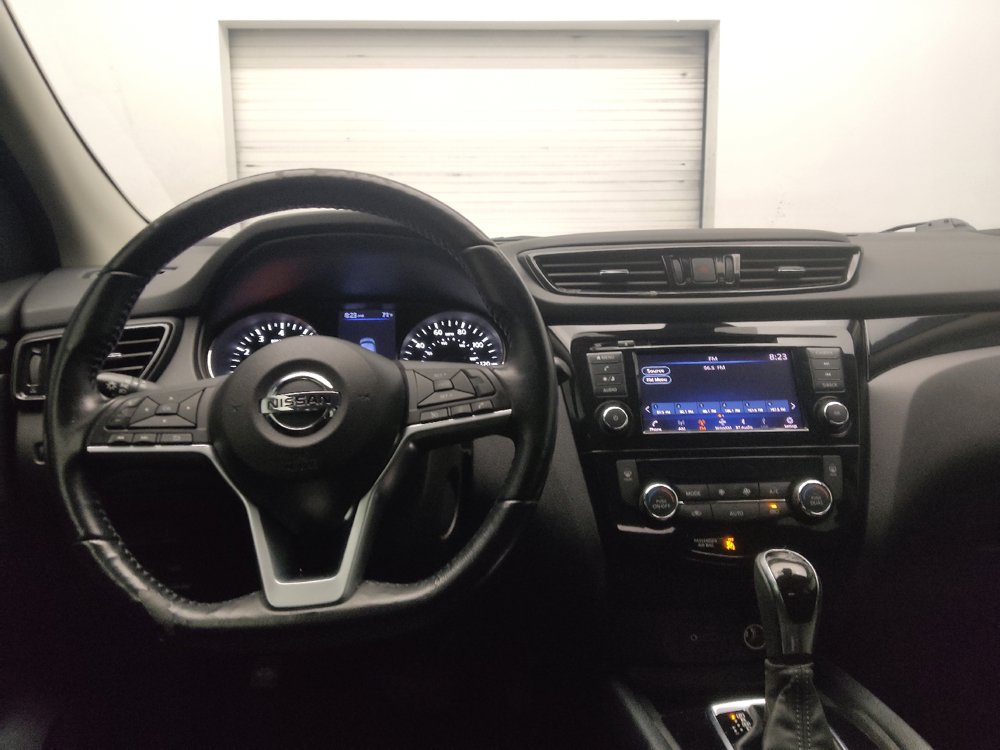 Used 2021 Nissan Rogue Sport SV FWD image 22