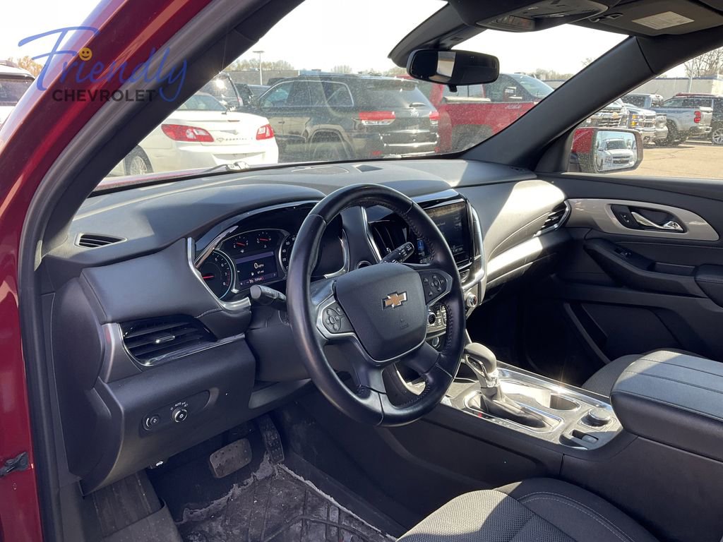 Certified 2022 Chevrolet Traverse LT w/ LPO, Floor Liner Package AWD/4WD image 34