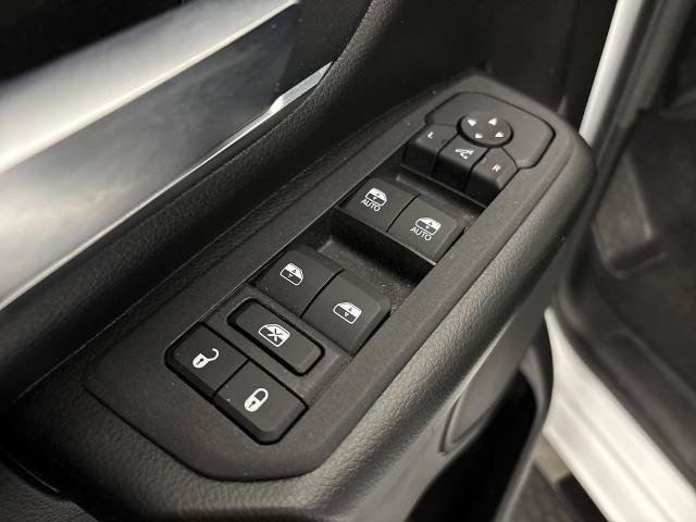 Used 2025 RAM 1500 Big Horn AWD/4WD image 15