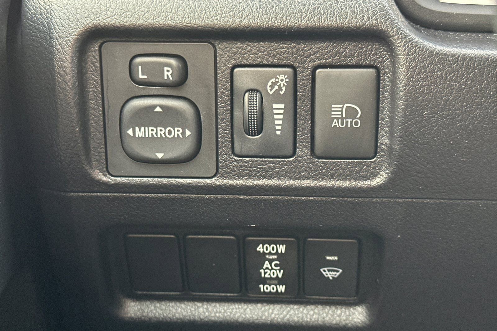 Certified 2024 Toyota 4Runner TRD Off-Road Premium image 34