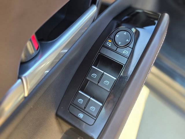 Certified 2025 MAZDA CX-30 2.5 Turbo w/ Premium Package image 22