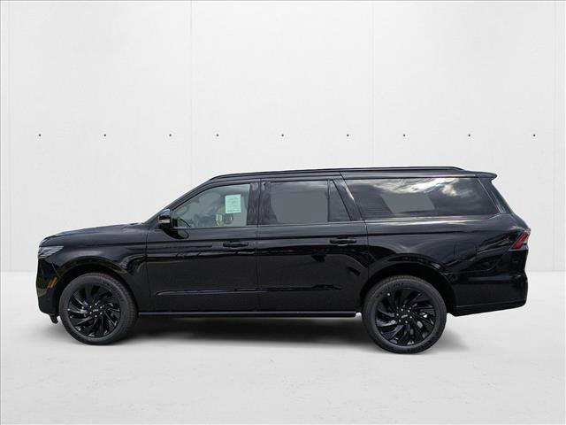 New 2025 Lincoln Navigator L Reserve w/ Jet Appearance Package image 5