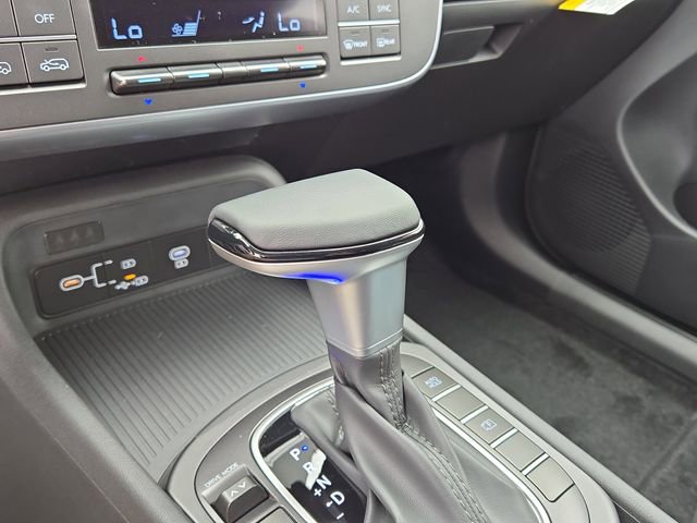 New 2025 Hyundai Kona SEL image 17