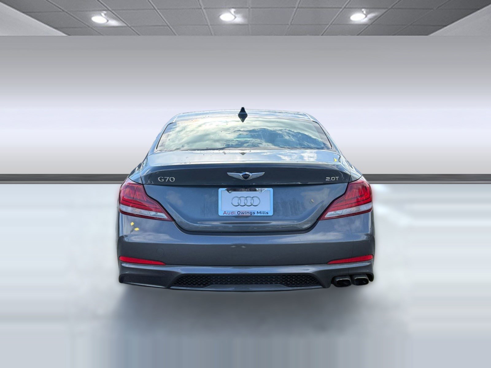 Used 2019 Genesis G70 2.0T Advanced image 10