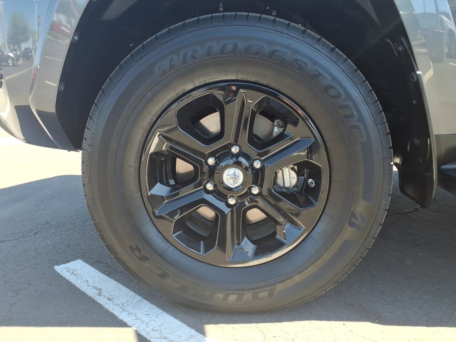 Certified 2019 Toyota 4Runner SR5 image 9