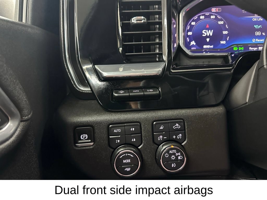 Used 2025 Chevrolet Silverado 1500 High Country w/ High Country Premium Package AWD/4WD image 45