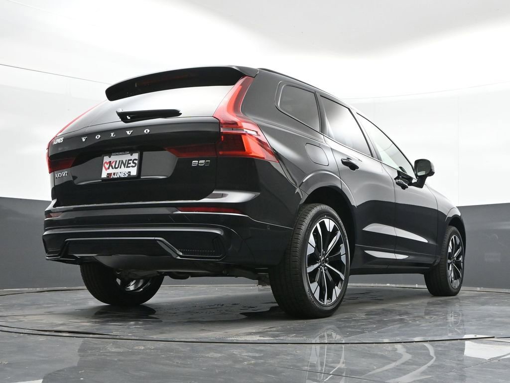 New 2026 Volvo XC60 B5 Plus w/ Protection Package Premier image 39