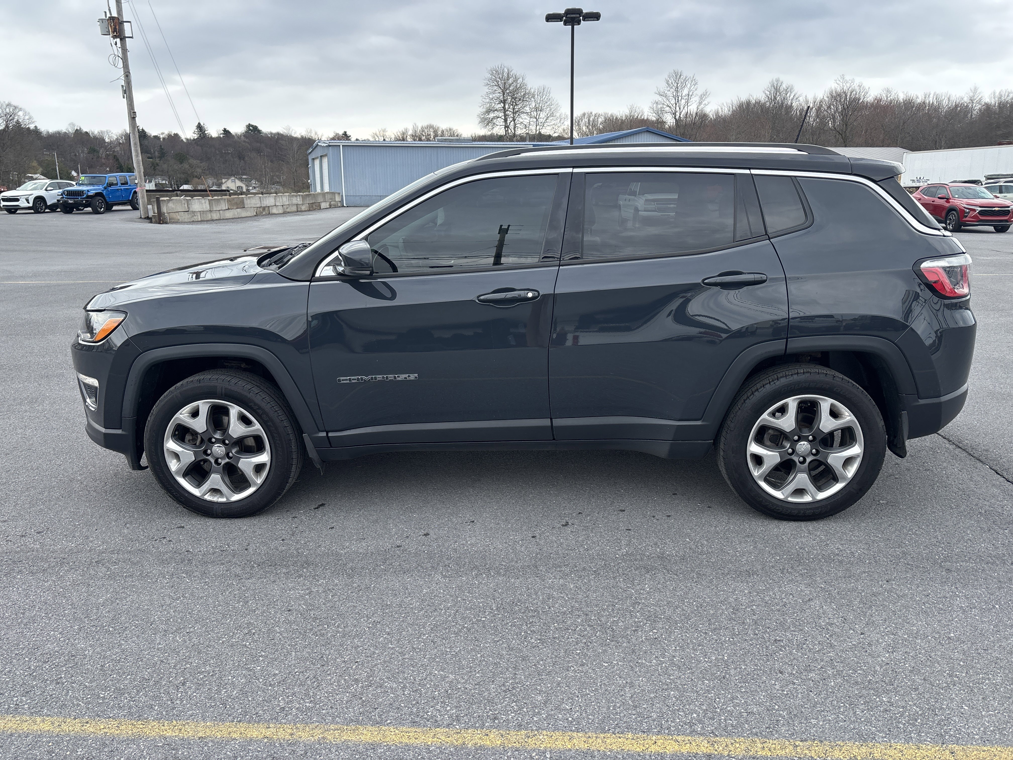 Used 2018 Jeep Compass Limited w/ Safe & Security Group image 7