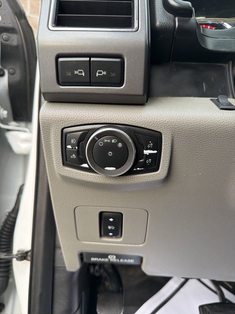 Used 2020 Ford F350 XLT w/ XLT Value Package image 14