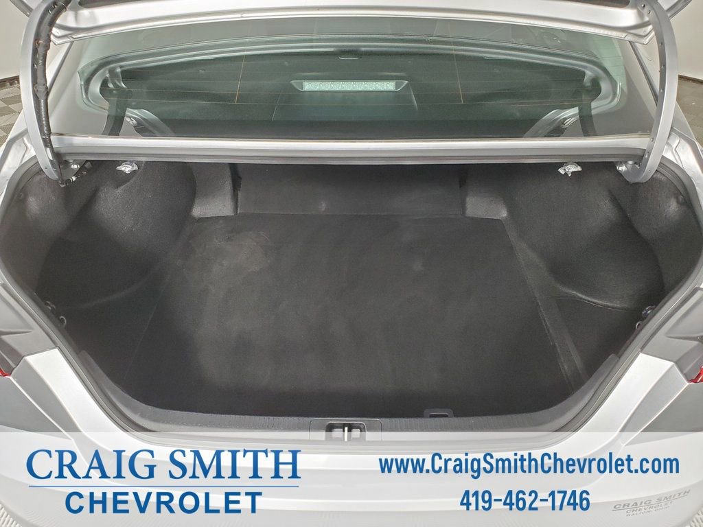 Used 2025 Toyota Camry LE image 17