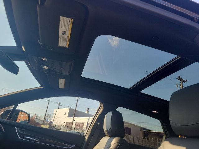 Certified 2022 Cadillac XT5 Sportv image 25