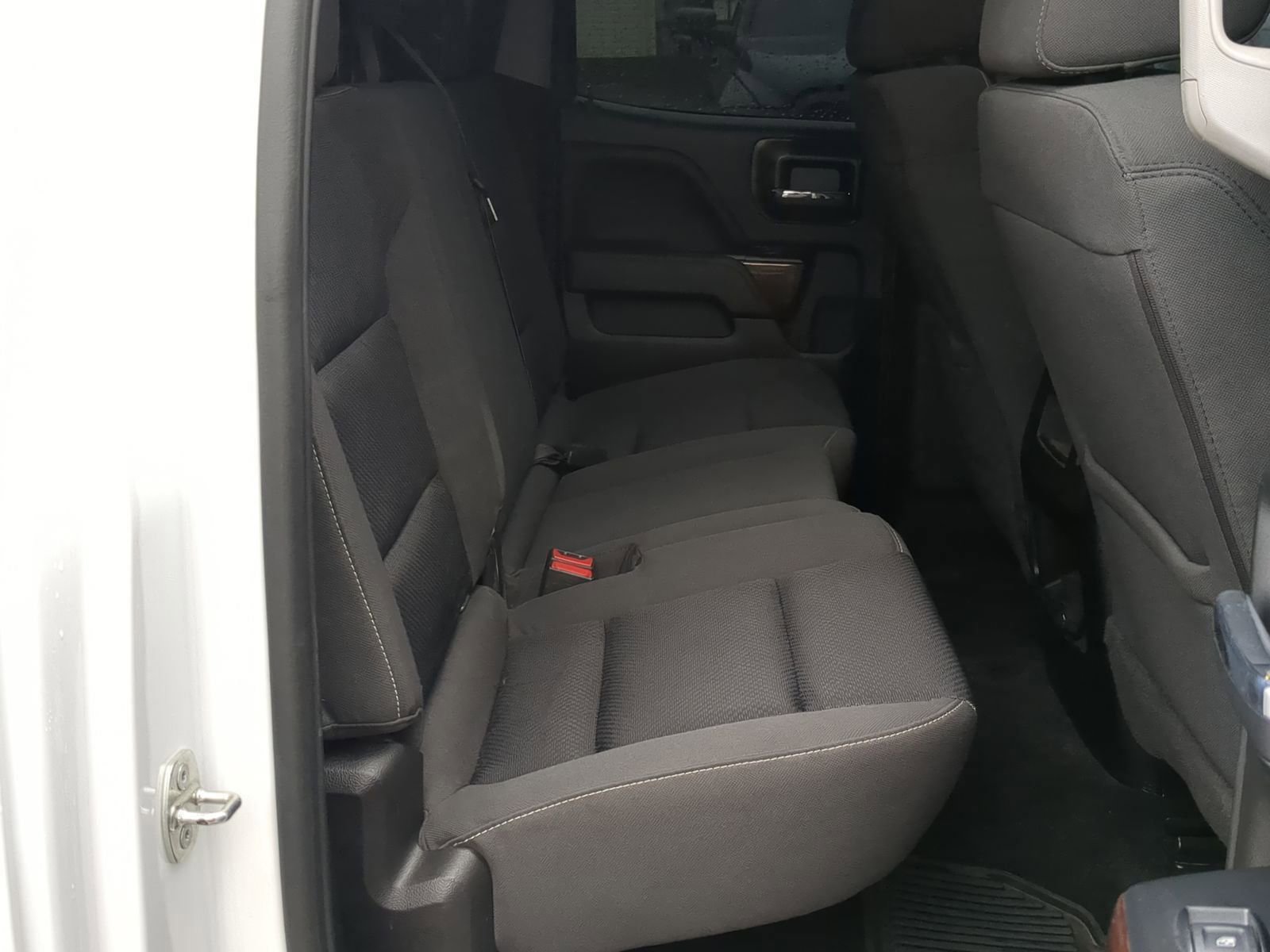 Used 2018 GMC Sierra 1500 SLE w/ SLE Value Package image 27