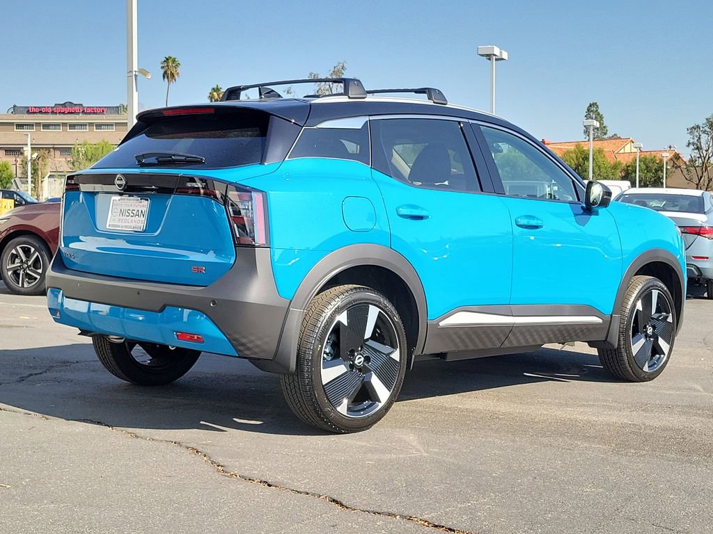 New 2026 Nissan Kicks SR w/ Illumination Package FWD image 2
