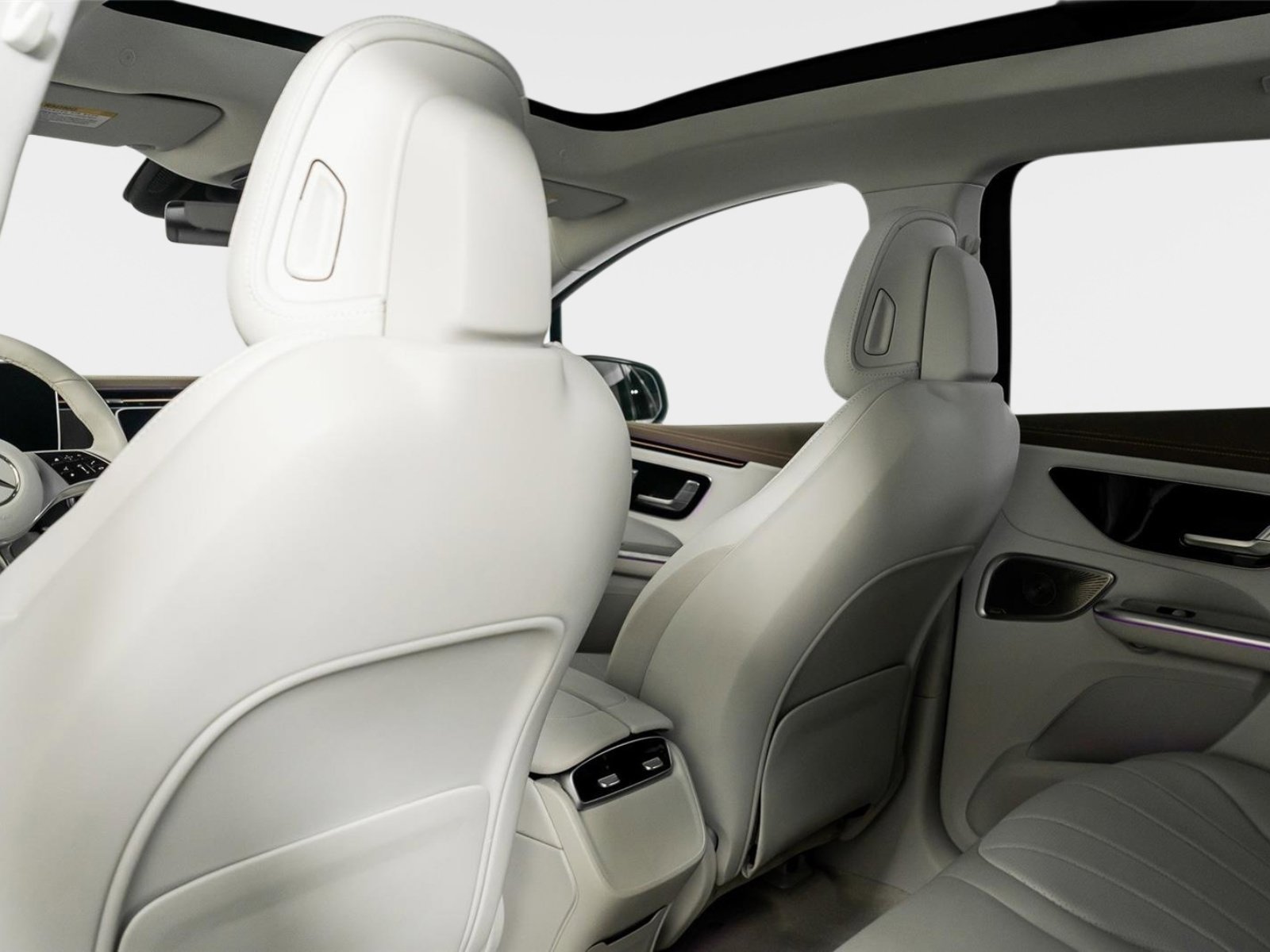 Used 2023 Mercedes-Benz EQE 350+ 4MATIC SUV image 36