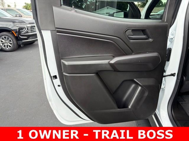 Used 2025 Chevrolet Colorado Trail Boss AWD/4WD image 13