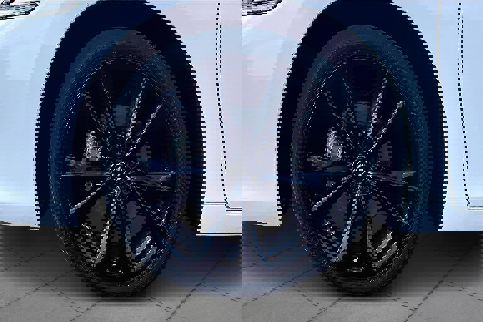 Used 2023 Lexus ES 350 F Sport w/ Accessory Package (Z2) image 11