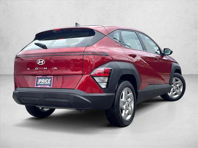Used 2024 Hyundai Kona SE FWD image 2