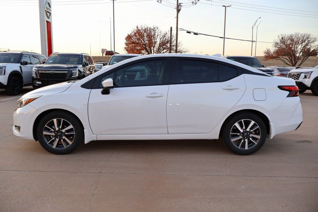 New 2025 Nissan Versa SV w/ Trunk Package FWD image 2