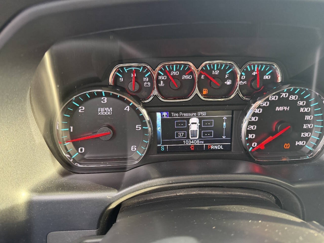 Used 2017 Chevrolet Silverado 1500 LT w/ All Star Edition AWD/4WD image 12
