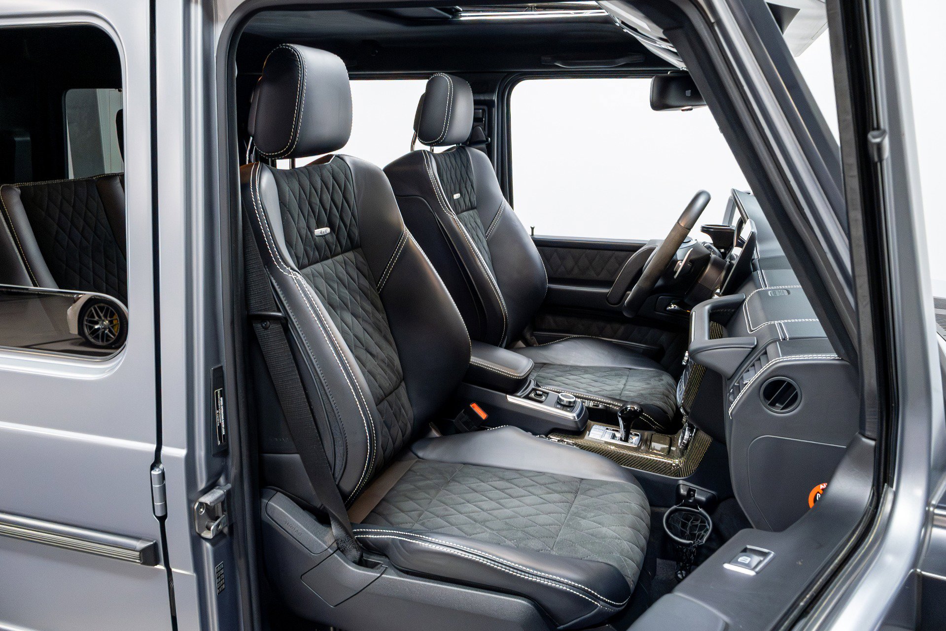 Used 2017 Mercedes-Benz G 550 Squared image 25