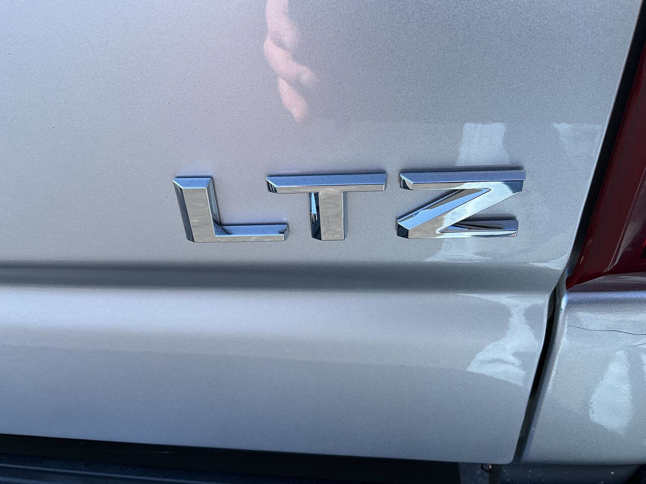 Used 2020 Chevrolet Silverado 2500 LTZ w/ LTZ Premium Package image 44